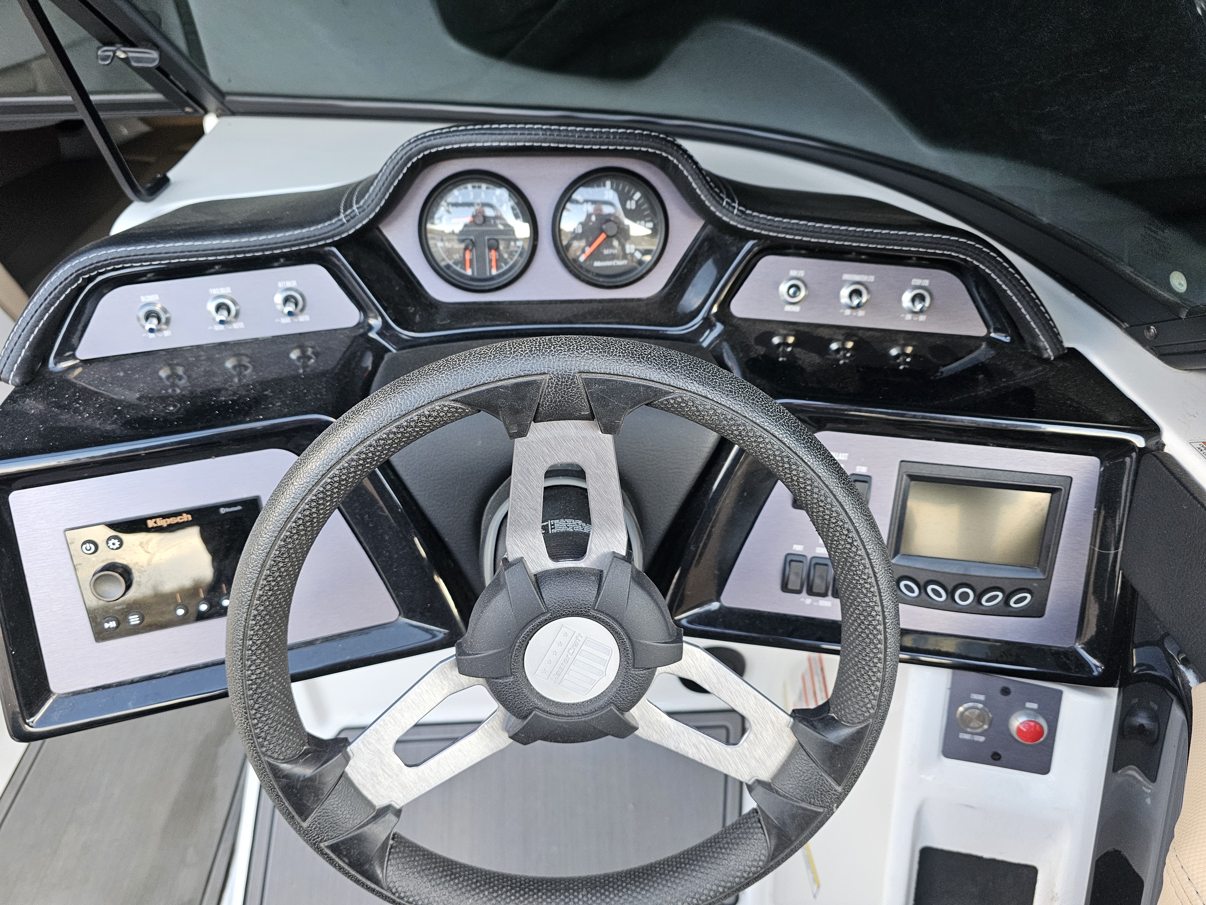 Mastercraft NXT24 Icon